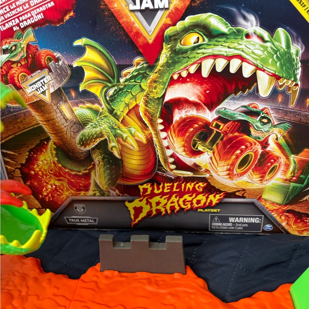 Monster Jam Dragon Playset and red Stunt dial playset - Picture 4 of 13